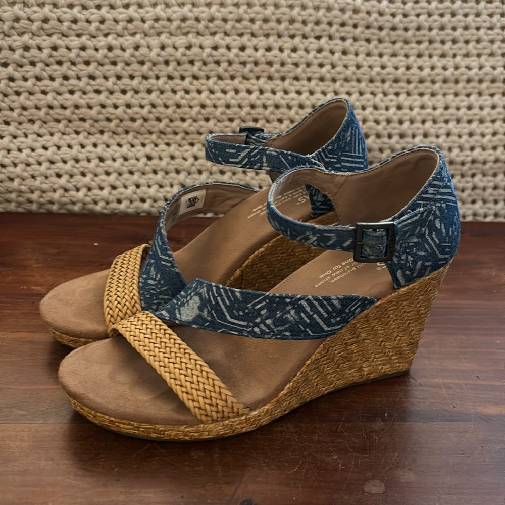 Toms wedge sandal